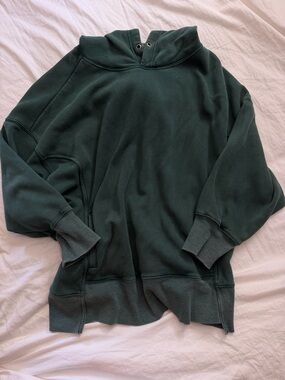 Free people sprint to the finish line emerald green hoodie sz medium oversized